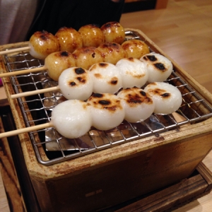 焼き団子（お醤油味）