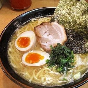 豚骨ラーメン